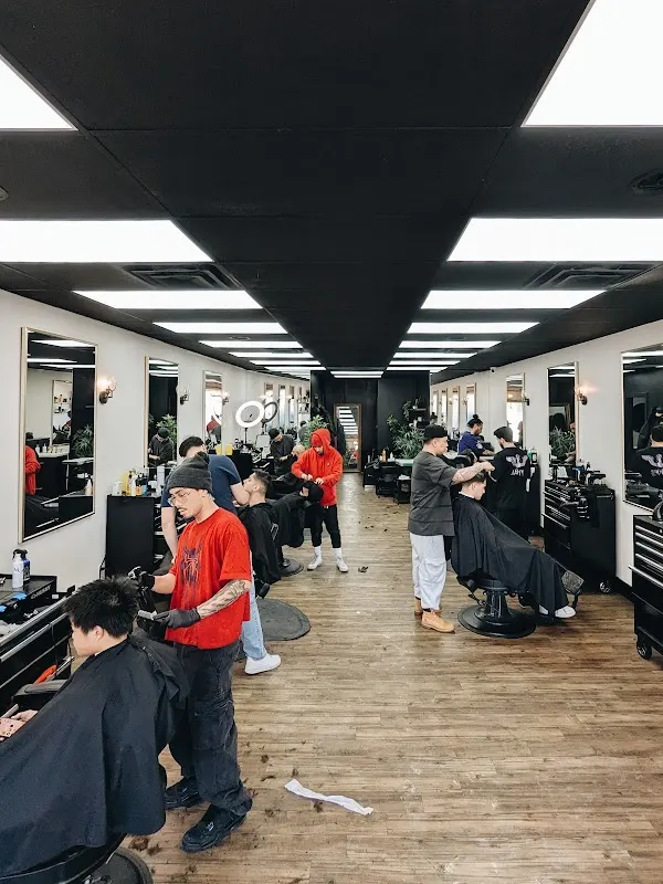 IDNTY Barbershop Lakeshore — Barber shop in Mississauga